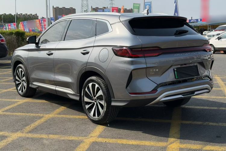 Used BYD Song PLUS New Energy 2023 Champion Edition DM-i 110KM Flagship PLUS Exterior 4