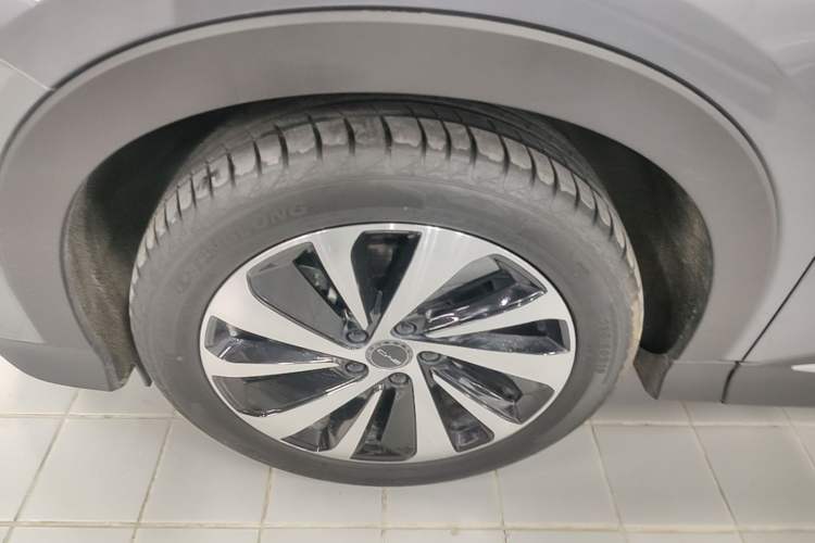 Used BYD Song PLUS New Energy 2023 Champion Edition DM-i 110KM Flagship Model Exterior 4