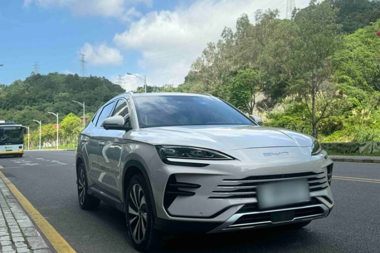Used BYD Song PLUS New Energy 2023 Champion Edition DM-i 110KM Flagship Model Exterior 4