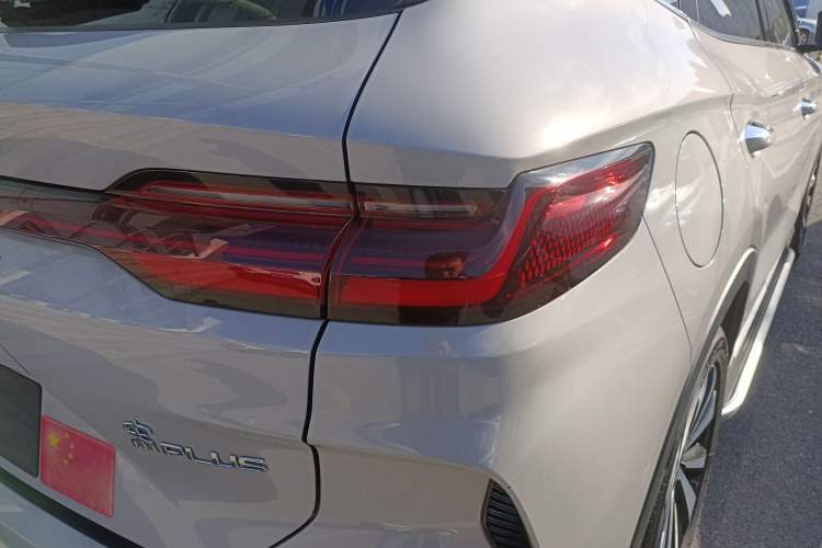 Used BYD Song PLUS New Energy 2023 Champion Edition DM-i 150KM Flagship PLUS Exterior 6