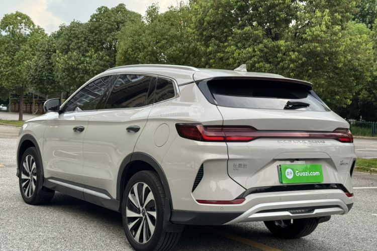 Used BYD Song PLUS New Energy 2023 Champion Edition EV 520KM Prestige Model Exterior 7