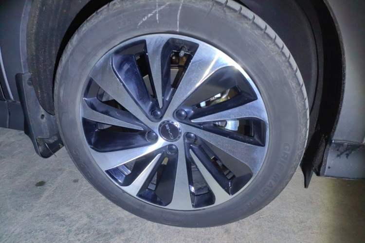 Used BYD Song PLUS New Energy 2023 Champion Edition EV 520KM Prestige Model Exterior 7
