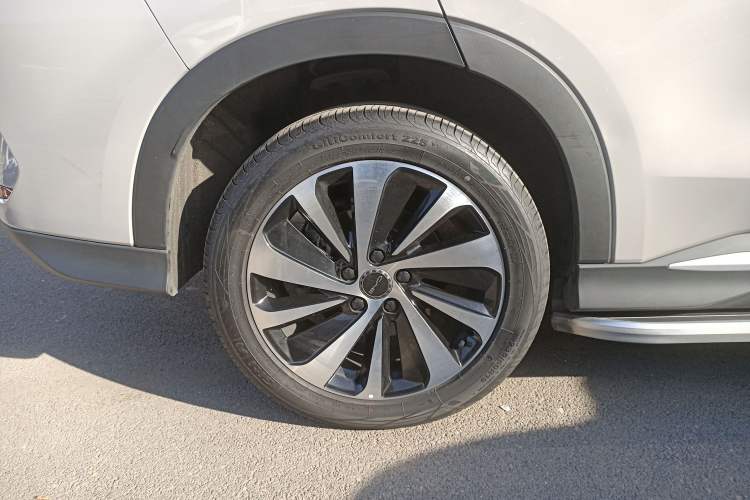 Used BYD Song PLUS New Energy 2023 Champion Edition DM-i 150KM Flagship PLUS Exterior 8