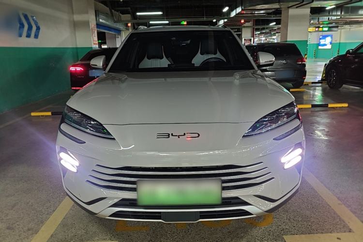 Used BYD Song PLUS New Energy 2023 Champion Edition DM-i 110KM Flagship Model Front