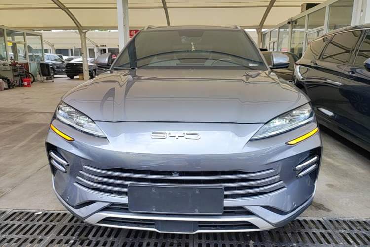 Used BYD Song PLUS New Energy 2023 Champion Edition DM-i 110KM Flagship Model Front