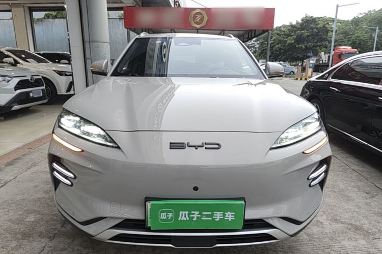 Used BYD Song PLUS New Energy 2023 Champion Edition EV 520KM Flagship Model Front