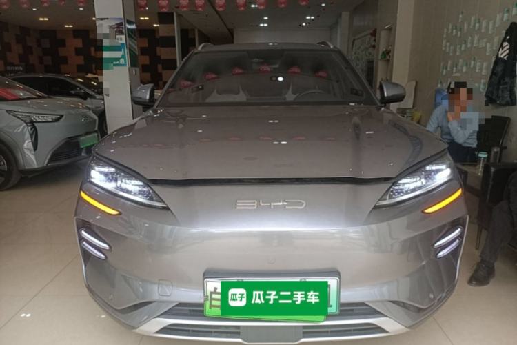 Used BYD Song PLUS New Energy 2023 Champion Edition EV 520KM Luxury Model Front