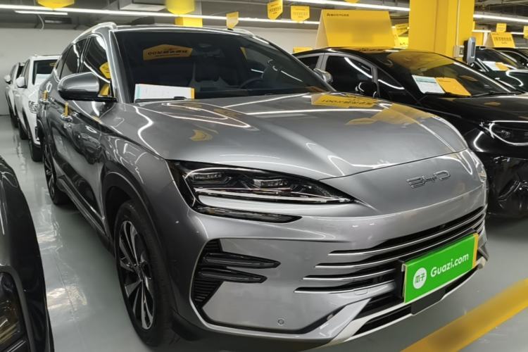 Used BYD Song PLUS New Energy 2023 Champion Edition DM-i 110KM Flagship Model Front Right 45 Deg