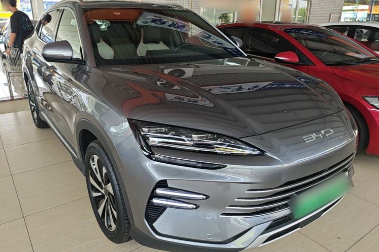 Used BYD Song PLUS New Energy 2023 Champion Edition DM-i 110KM Flagship PLUS Front Right 45 Deg