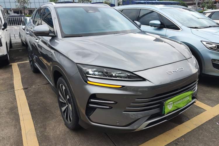 Used BYD Song PLUS New Energy 2023 Champion Edition DM-i 150KM Flagship PLUS Front Right 45 Deg