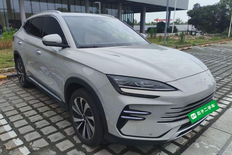 Used BYD Song PLUS New Energy 2023 Champion Edition DM-i 150KM Flagship PLUS Front Right 45 Deg