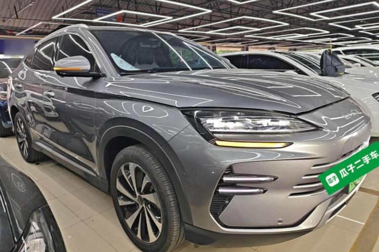 Used BYD Song PLUS New Energy 2023 Champion Edition DM-i 110KM Flagship Model Front Right 45 Deg
