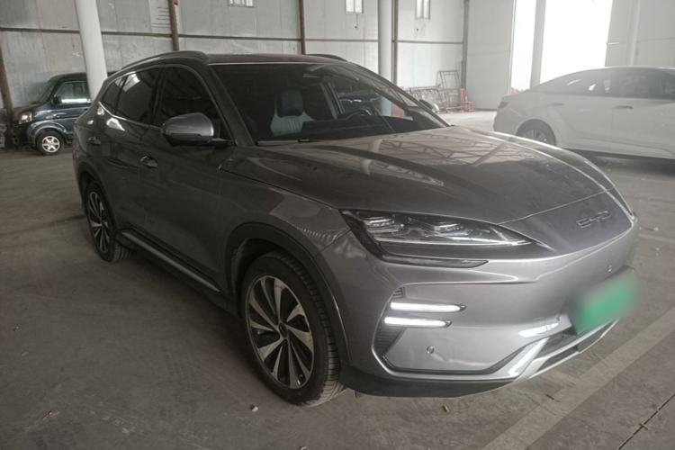 Used BYD Song PLUS New Energy 2023 Champion Edition EV 605KM Flagship PLUS Front Right 45 Deg