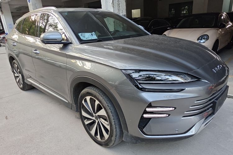 Used BYD Song PLUS New Energy 2023 Champion Edition DM-i 110KM Flagship PLUS Front Right 45 Deg