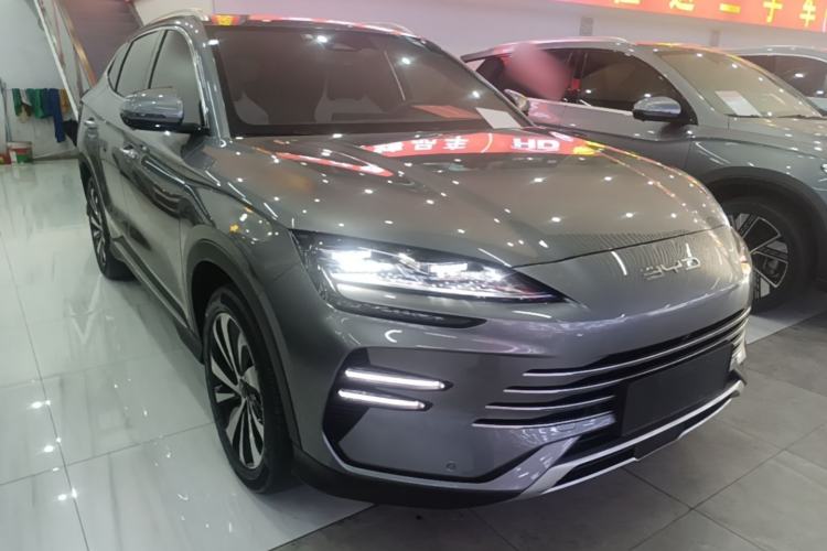 Used BYD Song PLUS New Energy 2023 Champion Edition DM-i 110KM Flagship PLUS Front Right 45 Deg