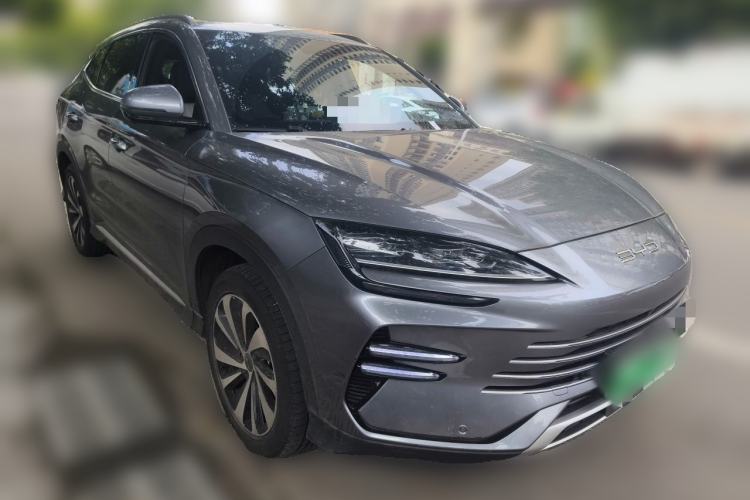 Used BYD Song PLUS New Energy 2023 Champion Edition DM-i 110KM Flagship Model Front Right 45 Deg