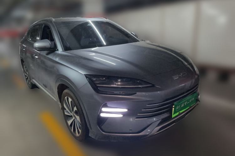 Used BYD Song PLUS New Energy 2023 Champion Edition DM-i 110KM Flagship PLUS Front Right 45 Deg