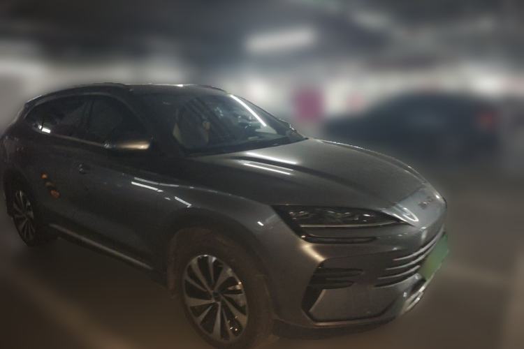 Used BYD Song PLUS New Energy 2023 Champion Edition DM-i 110KM Flagship PLUS Front Right 45 Deg