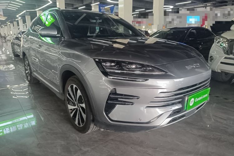 Used BYD Song PLUS New Energy 2023 Champion Edition DM-i 110KM Flagship Model Front Right 45 Deg