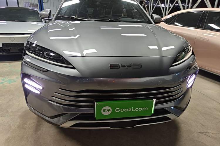 Used BYD Song PLUS New Energy 2023 Champion Edition DM-i 110KM Flagship Model Front