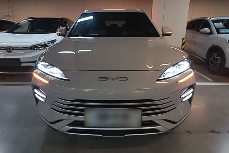 Used BYD Song PLUS New Energy 2023 Champion Edition DM-i 110KM Flagship Model Front
