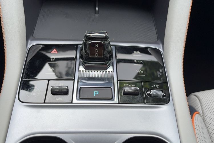 Used BYD Song PLUS New Energy 2023 Champion Edition DM-i 110KM Flagship PLUS Gear Lever
