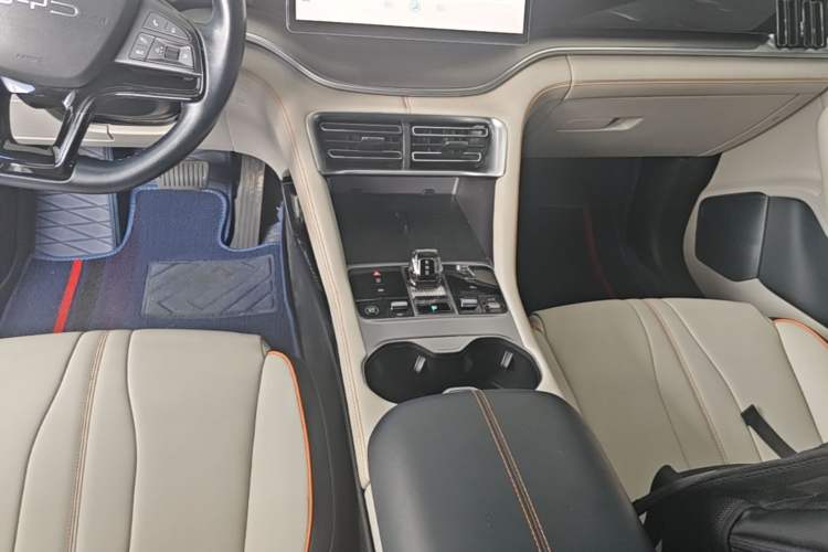 Used BYD Song PLUS New Energy 2023 Champion Edition DM-i 110KM Flagship Model Gear Lever