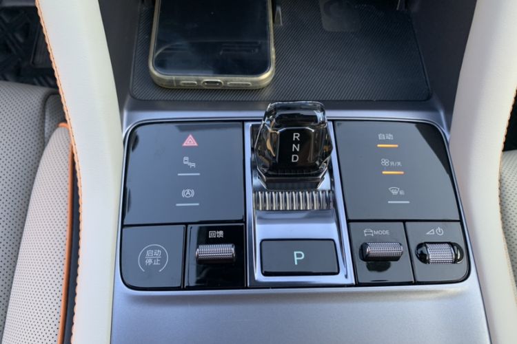 Used BYD Song PLUS New Energy 2023 Champion Edition EV 520KM Flagship Model Gear Lever