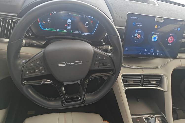Used BYD Song PLUS New Energy 2023 Champion Edition DM-i 110KM Flagship Model Gear Lever