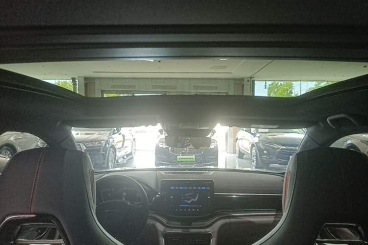 Used BYD Song PLUS New Energy 2023 Champion Edition EV 520KM Prestige Model Headliner