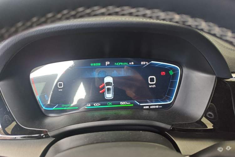 Used BYD Song PLUS New Energy 2023 Champion Edition EV 520KM Prestige Model Instrument Cluster