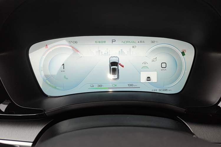 Used BYD Song PLUS New Energy 2023 Champion Edition EV 520KM Flagship Model Instrument Cluster