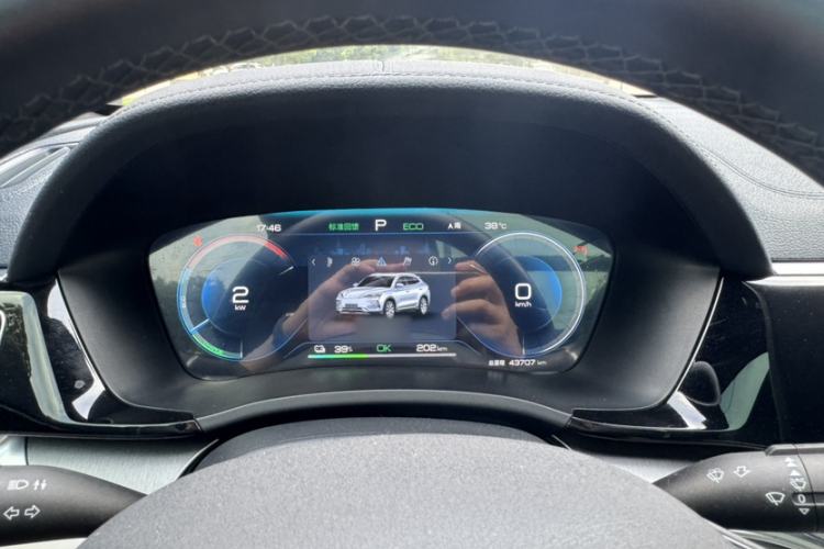 Used BYD Song PLUS New Energy 2023 Champion Edition EV 520KM Prestige Model Instrument Cluster