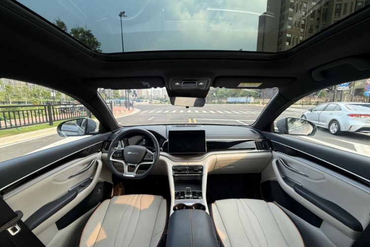 Used BYD Song PLUS New Energy 2023 Champion Edition DM-i 110KM Flagship PLUS Interior 1