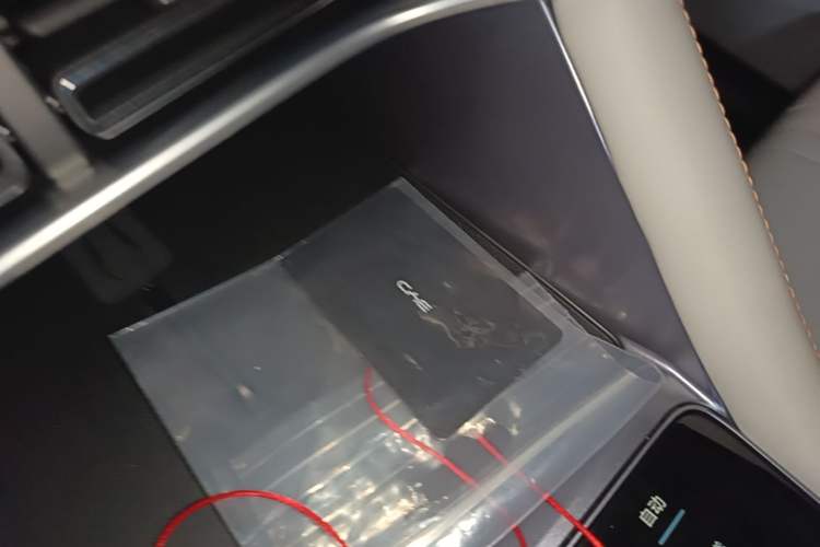 Used BYD Song PLUS New Energy 2023 Champion Edition DM-i 110KM Flagship Model Interior 1