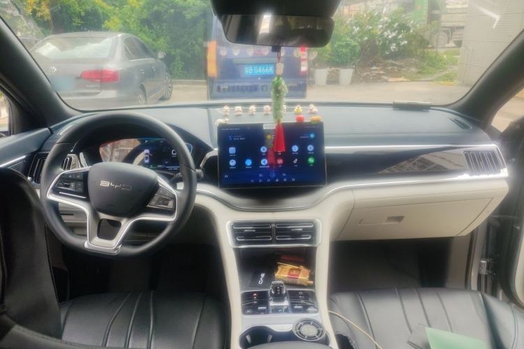 Used BYD Song PLUS New Energy 2023 Champion Edition DM-i 110KM Flagship PLUS Interior 2