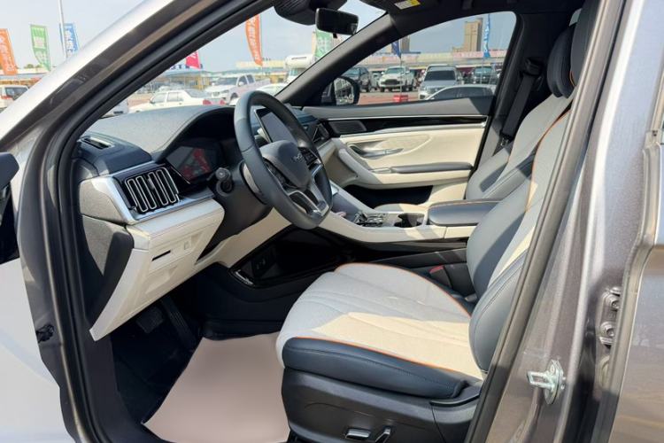 Used BYD Song PLUS New Energy 2023 Champion Edition DM-i 110KM Flagship PLUS Interior 3