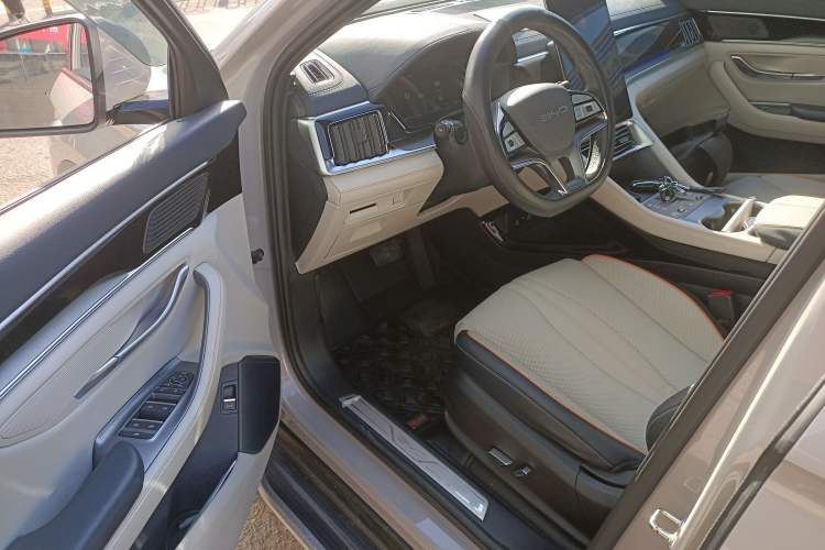 Used BYD Song PLUS New Energy 2023 Champion Edition DM-i 150KM Flagship PLUS Interior 3