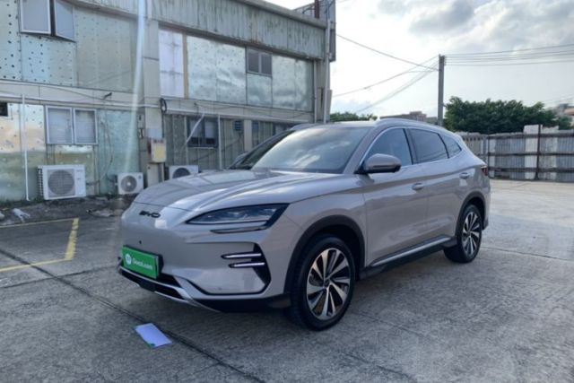Used BYD Song PLUS New Energy 2023 Champion Edition EV 520KM Flagship Model
