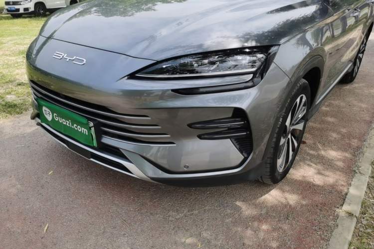 Used BYD Song PLUS New Energy 2023 Champion Edition DM-i 110KM Flagship Model Left Front Headlight