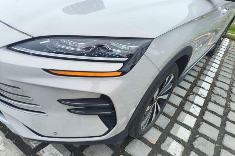 Used BYD Song PLUS New Energy 2023 Champion Edition DM-i 150KM Flagship PLUS Left Front Headlight