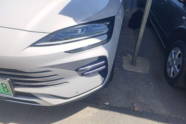 Used BYD Song PLUS New Energy 2023 Champion Edition DM-i 110KM Flagship PLUS Left Front Headlight