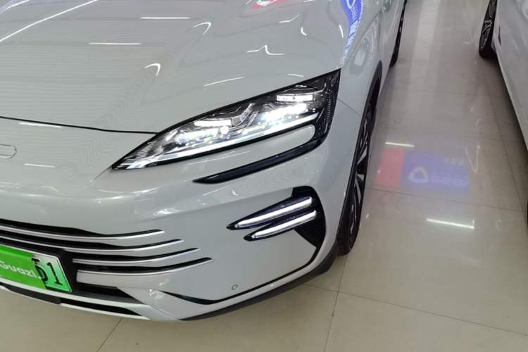 Used BYD Song PLUS New Energy 2023 Champion Edition DM-i 110KM Flagship PLUS Left Front Headlight