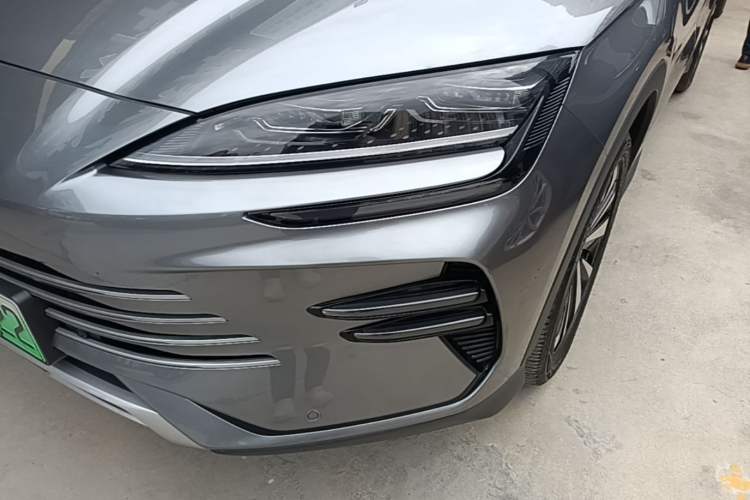 Used BYD Song PLUS New Energy 2023 Champion Edition DM-i 150KM Flagship PLUS Left Front Headlight