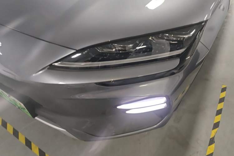 Used BYD Song PLUS New Energy 2023 Champion Edition EV 520KM Prestige Model Left Front Headlight