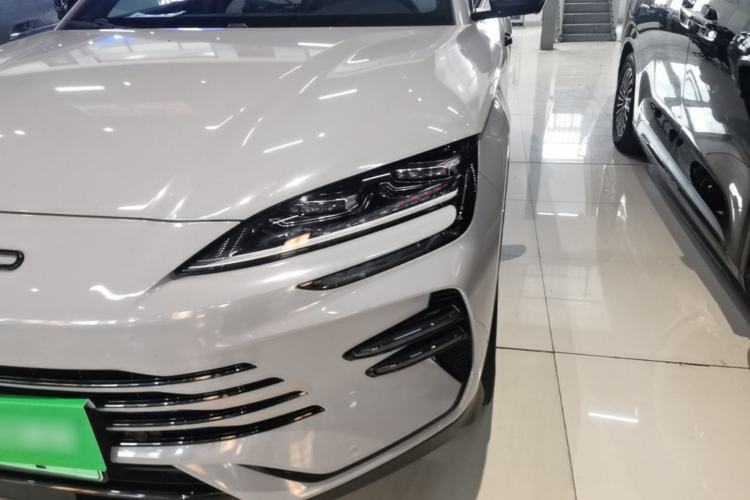 Used BYD Song PLUS New Energy 2023 Champion Edition DM-i 110KM Flagship Model Left Front Headlight