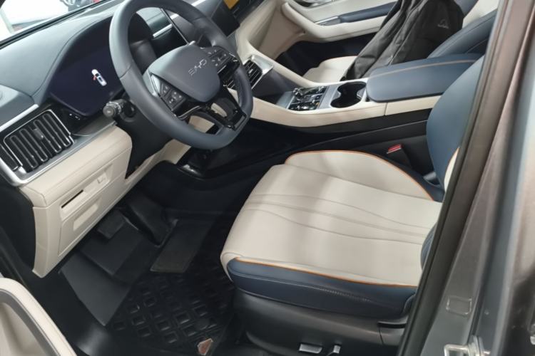 Used BYD Song PLUS New Energy 2023 Champion Edition DM-i 110KM Flagship Model Left Front Seat