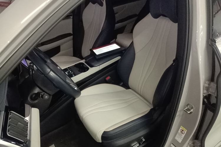 Used BYD Song PLUS New Energy 2023 Champion Edition DM-i 110KM Flagship PLUS Left Front Seat