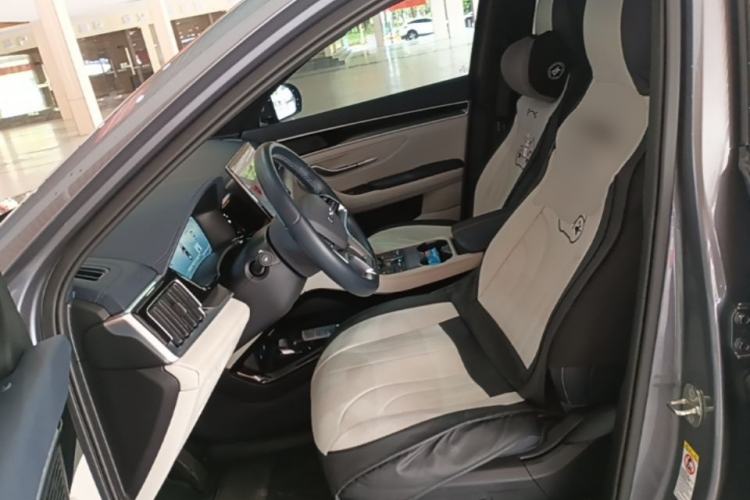 Used BYD Song PLUS New Energy 2023 Champion Edition DM-i 150KM Flagship PLUS Left Front Seat