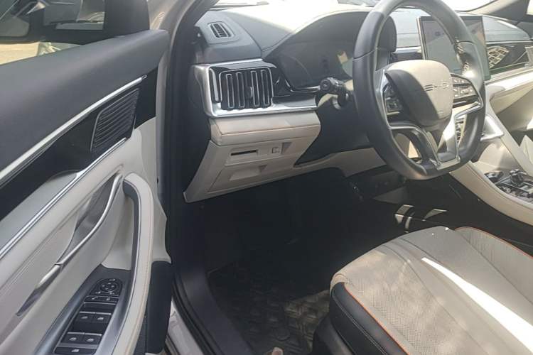 Used BYD Song PLUS New Energy 2023 Champion Edition DM-i 110KM Flagship PLUS Left Front Seat